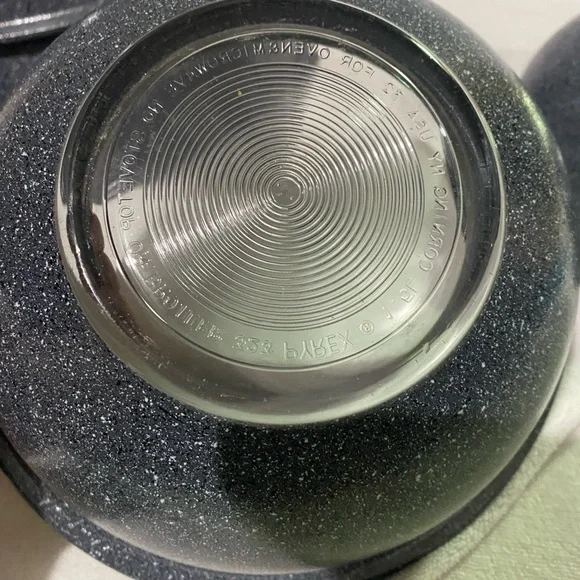 PYREX Nesting Mixing Bowls 4 Piece Speckled Granite Clear Bottom - Picture 4 of 6